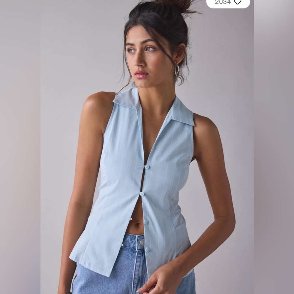 Urban Outfitters Blue Fitted Button Down Shirt